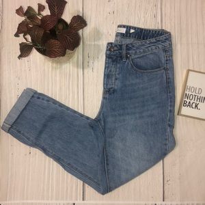 Dillard’s A Loves A high cropped denim